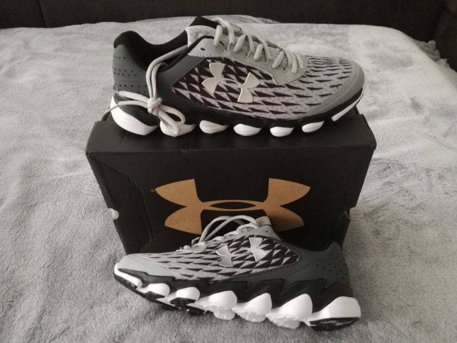 UNDER ARMOUR buty meskie rozm.44