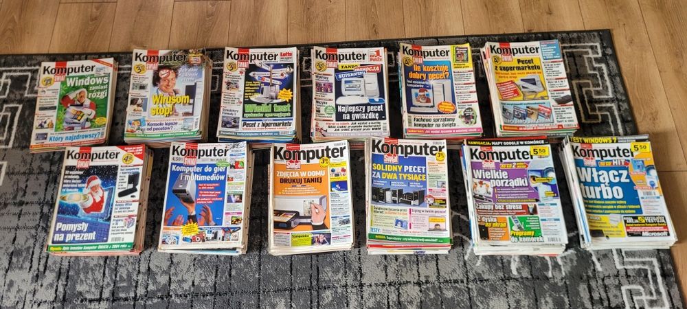 Czasopisma Komputer Świat roczniki 1998- 2009