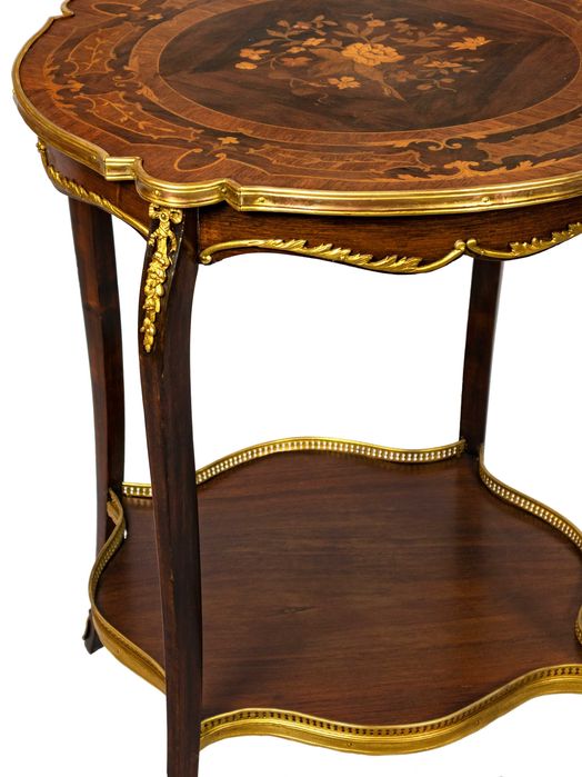 Mesa Estilo Luís XV, século XIX