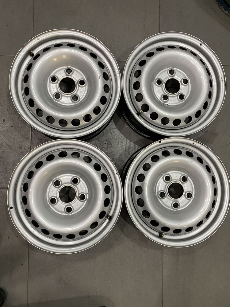 Felgi stalowe 16”  VW T5 T6 Jak nowe