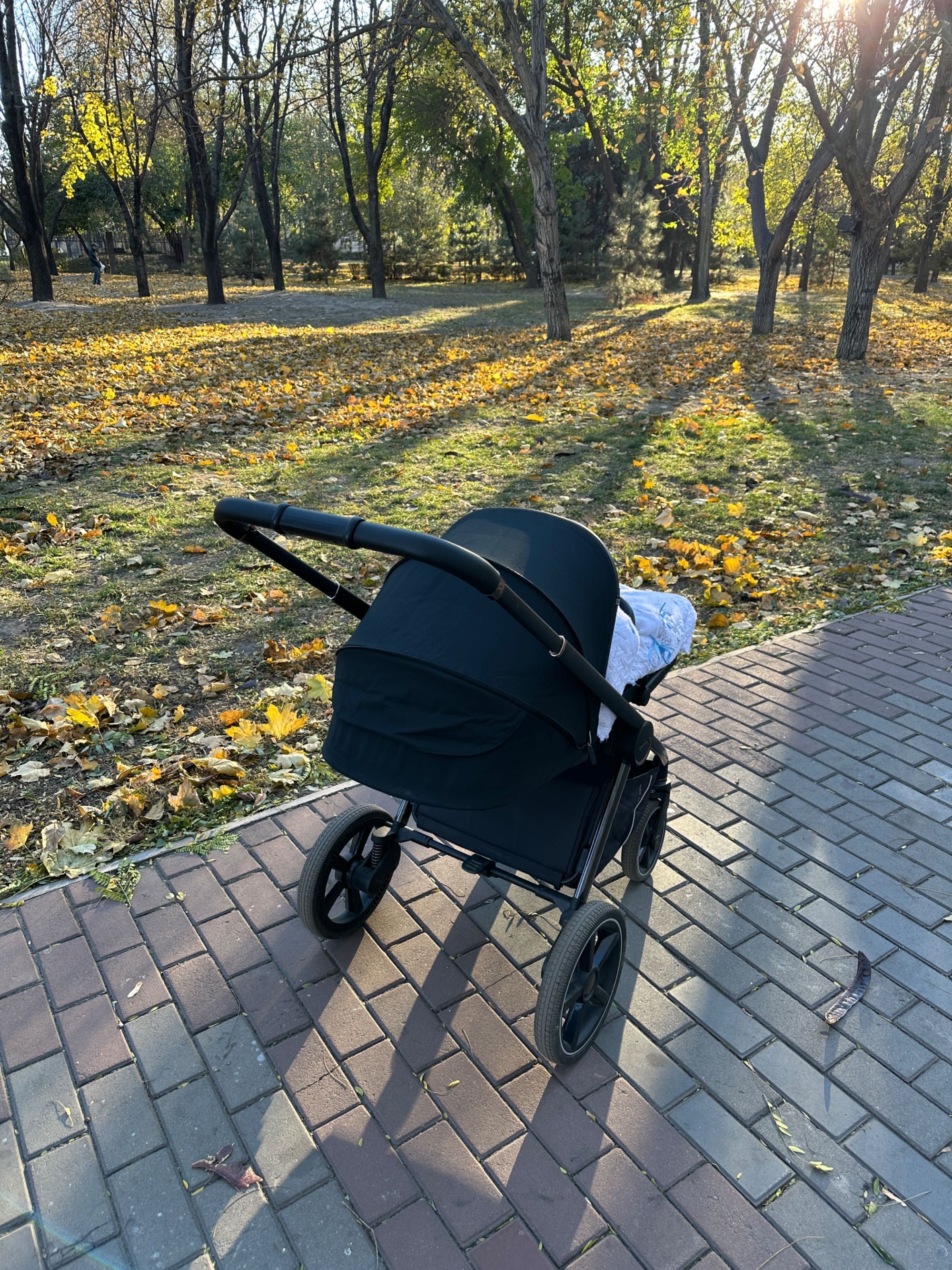 Продам коляску Carrello Ultima 2в1