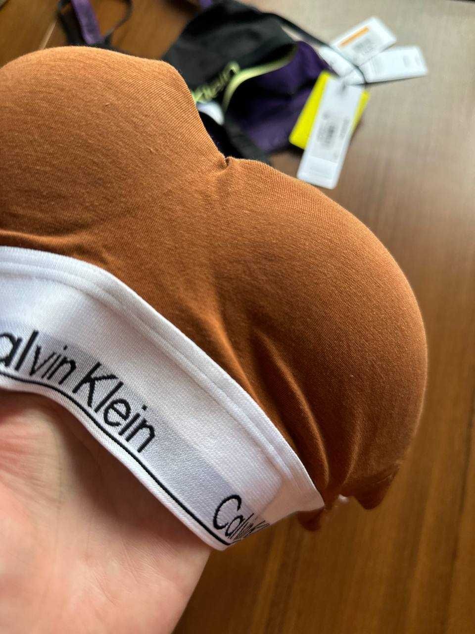 Бюстгалтер Calvin Klein розмір ХС