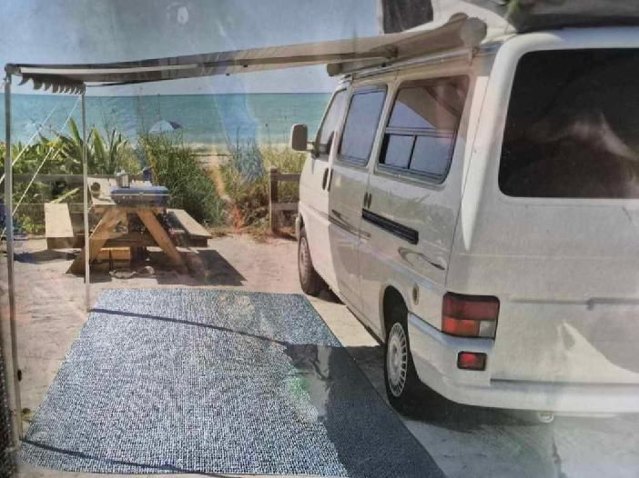 Podłoga turystyczna  pod przyczepę kempingową lub kampera -Nowa