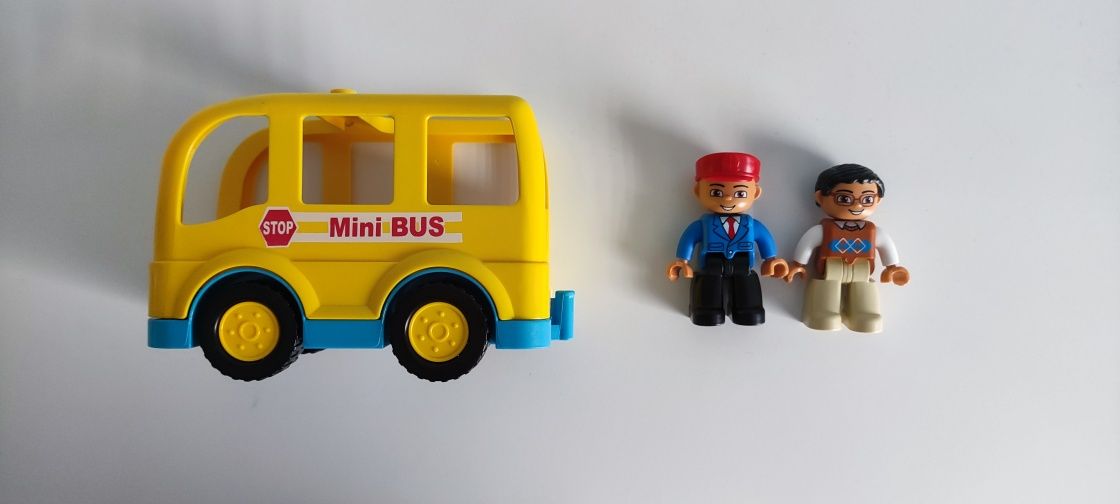 Mini autobus z kierowcą i pasażerem klocki pasują do LEGO Duplo