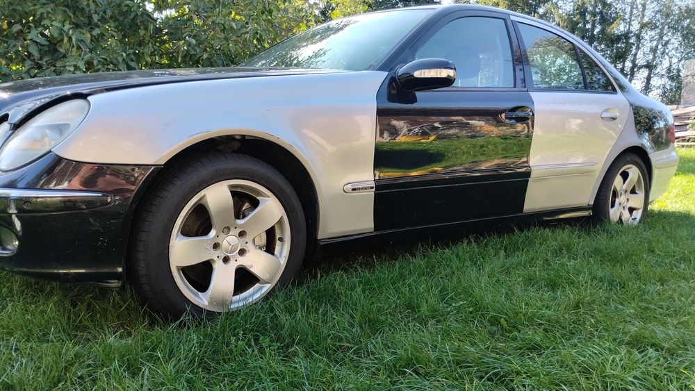 Mercedes E200 Kompresor ANGLIK, nowe części