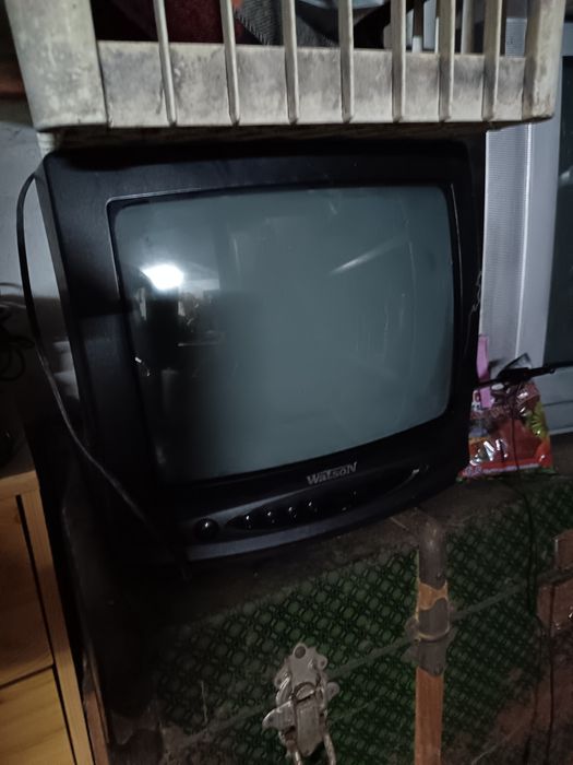 Televisão Watson a funcionar tem tdt e dvd