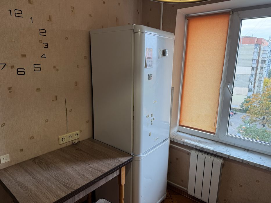 1 кімнатна квартира, вул. Червоної Калини 59а