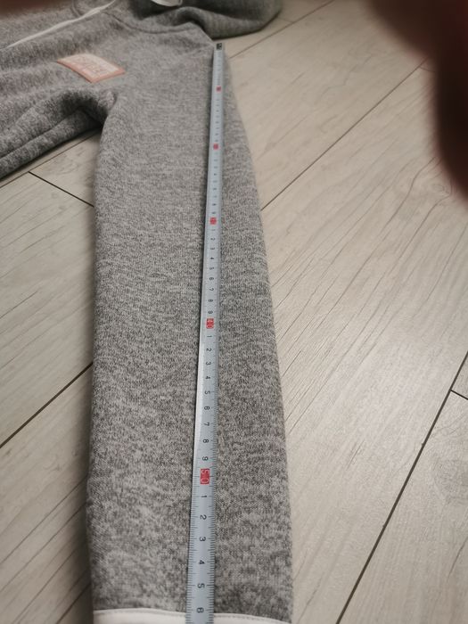Bluza z kapturem ciepła 146/152 cm
