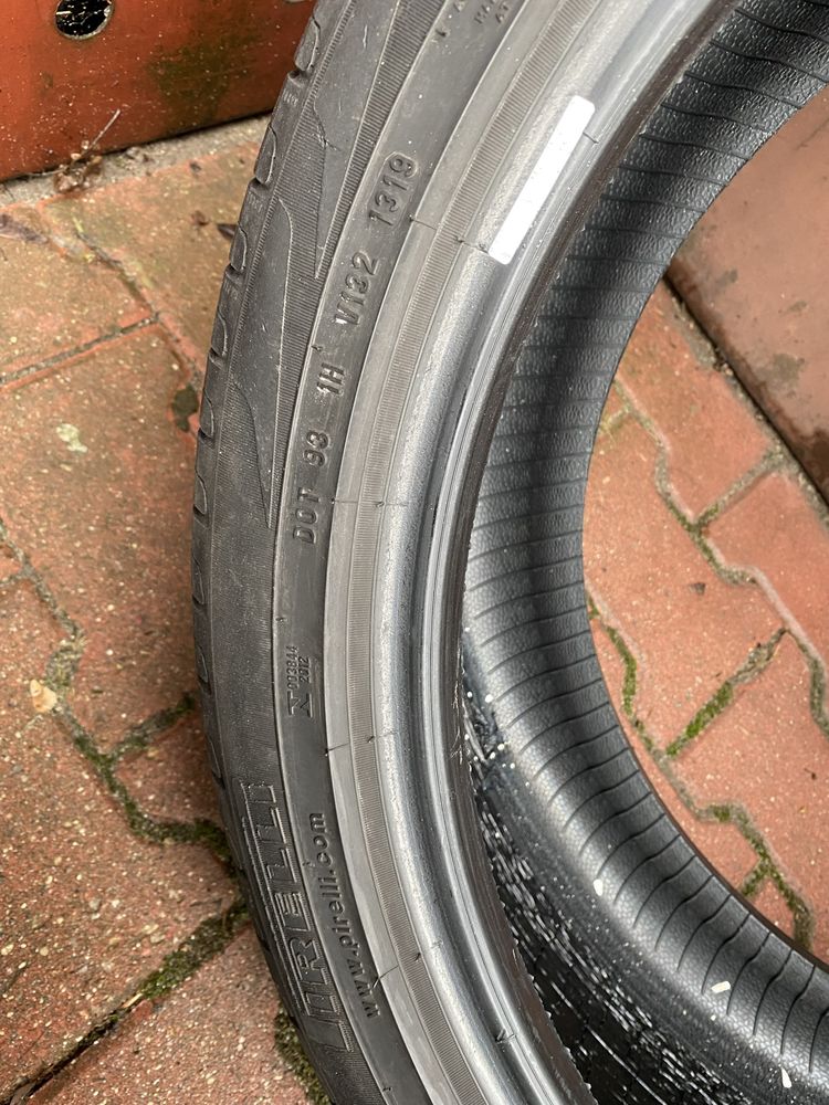 Opony Pirelli Scorpion 255/40/R20 2 sztuki