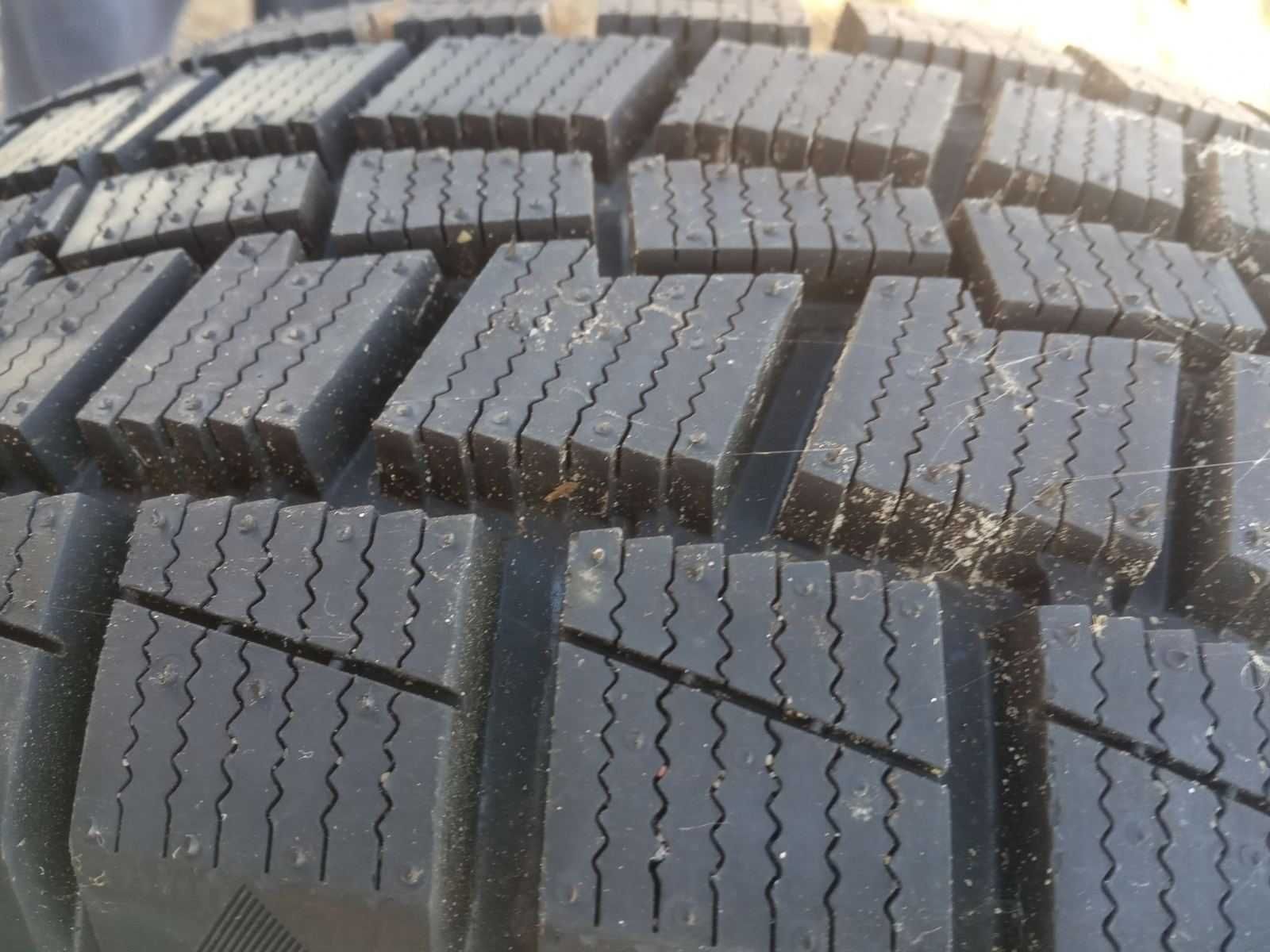 Шина  SUNNY  WINTERCROSS nw 312  185/70R14