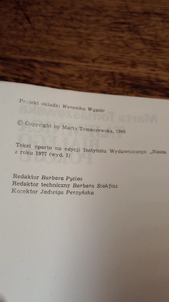 Tajemnica białego pokoju. Marta Tomaszewska