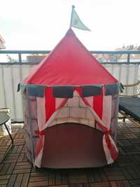 Namiot Ikea zamek
