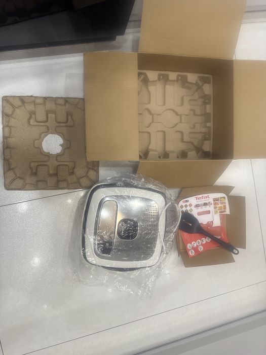 Frytkownica Tefal Versalio Delux 9w1