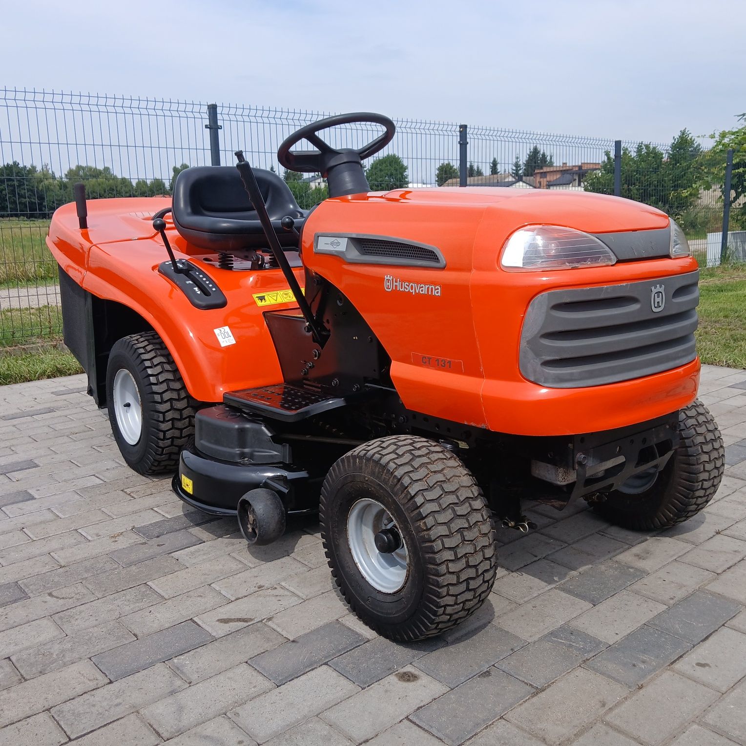 Traktorek kosiarka  Husqvarna CT 131 Manual  Gwarancja  Dowóz