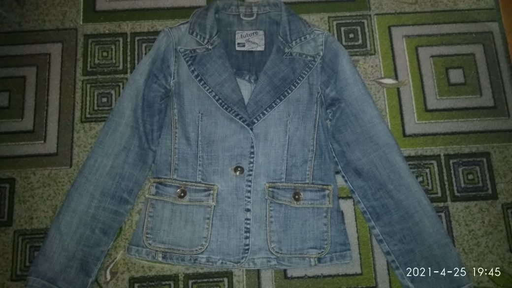 Куртка джинсовая пиджак ветровка кофта