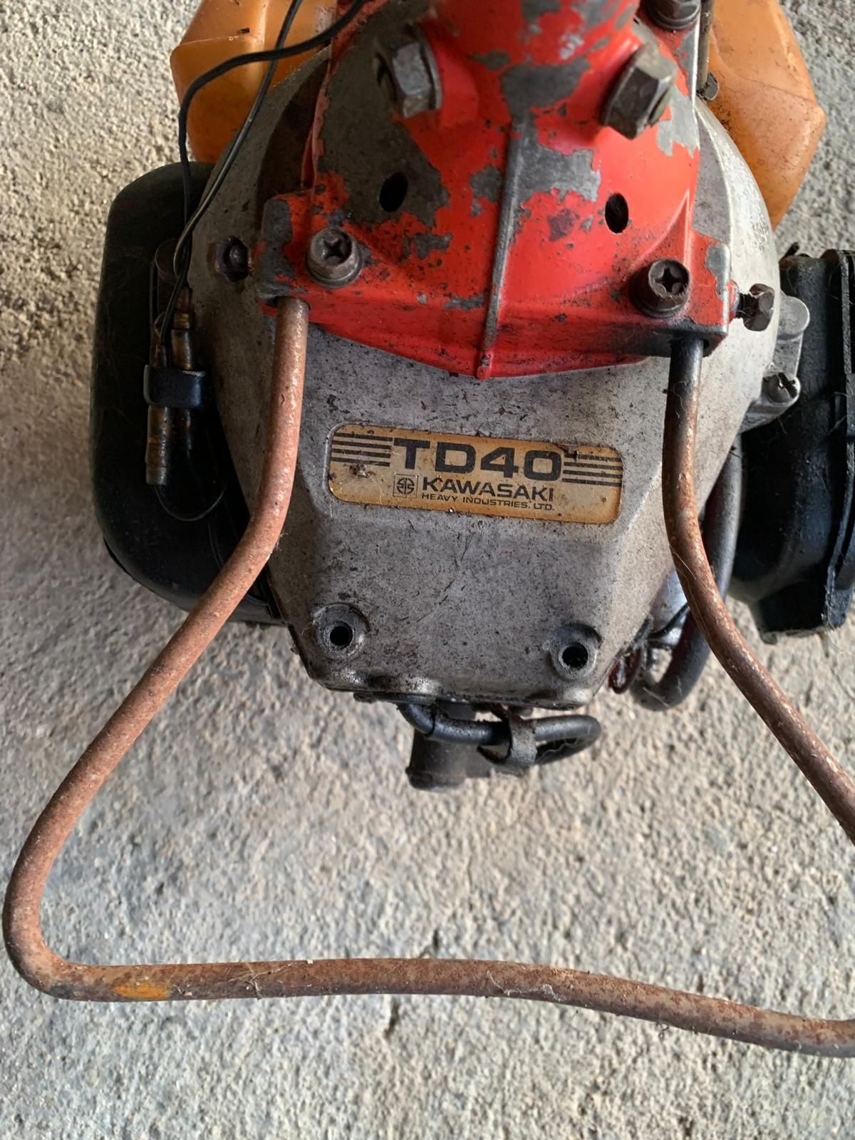 Roçadora a gasolina