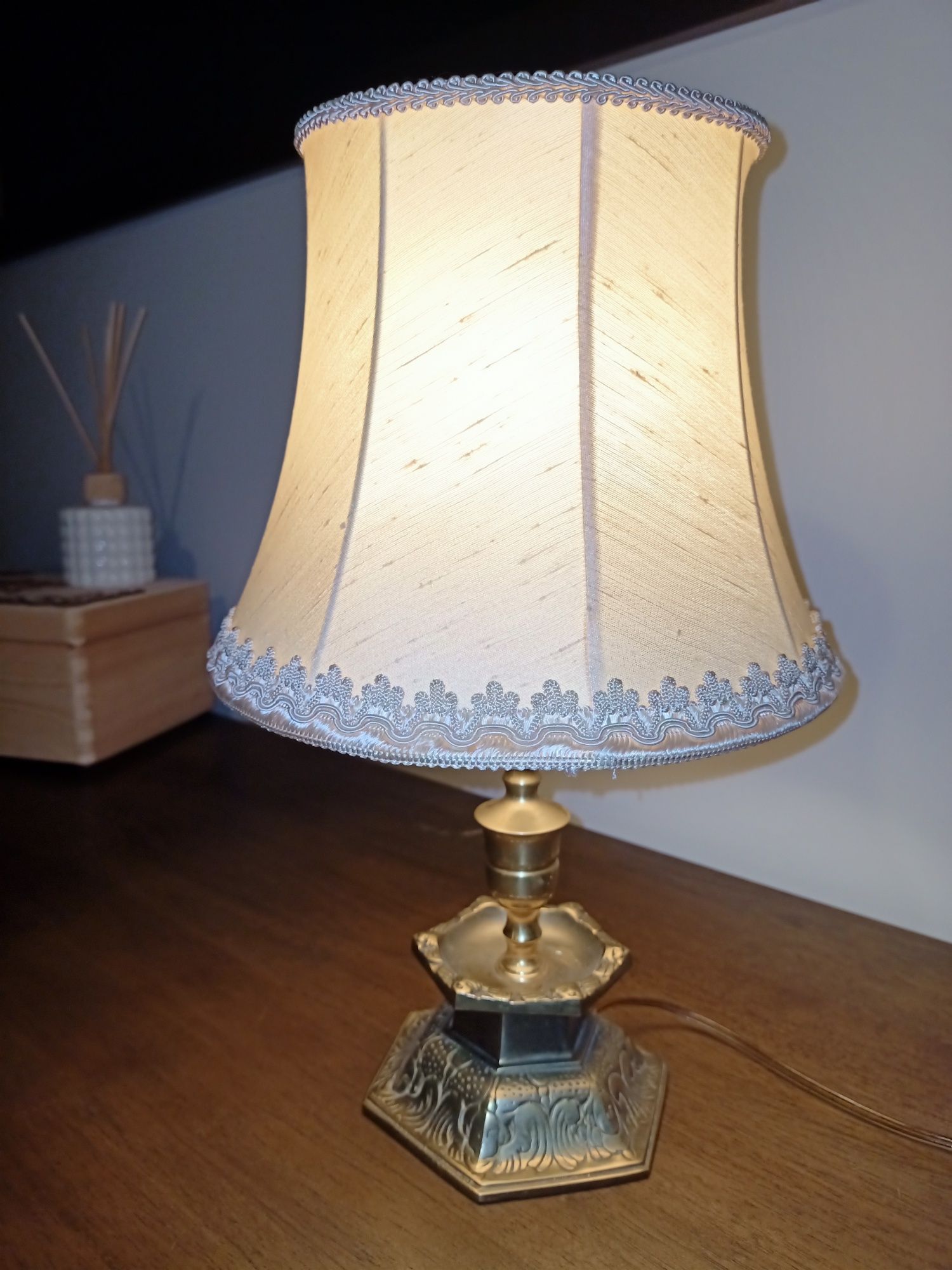 Lampka z abażurem mosiężna vintage retro PRL nocna złota gabinetowa