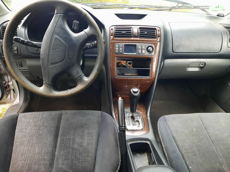 Двигатель мотор головка GALANT митсубиши галант  6. 8