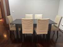 Mesa e cadeiras sala de estar