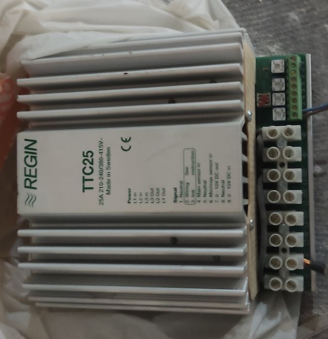 Контроллер температуры Regin TTC25.