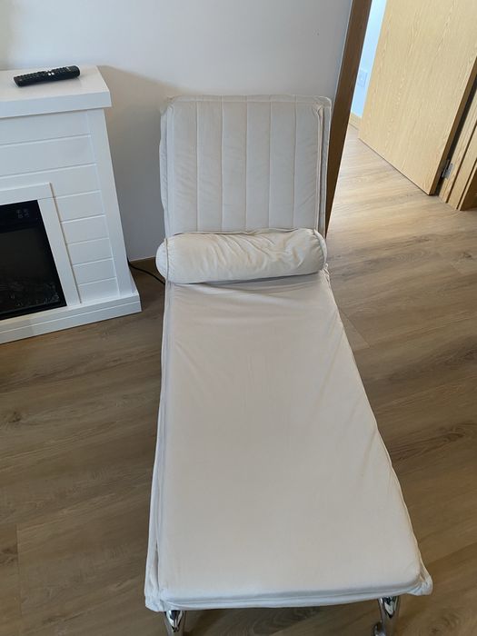 Vendo chaise long com massagem na lombar!