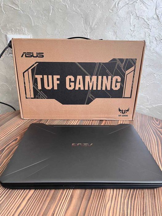 Ігровий ноутбук Asus Tuf565D