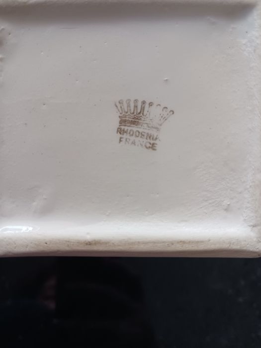 Servico com bule para chá, cafe e açucareiro