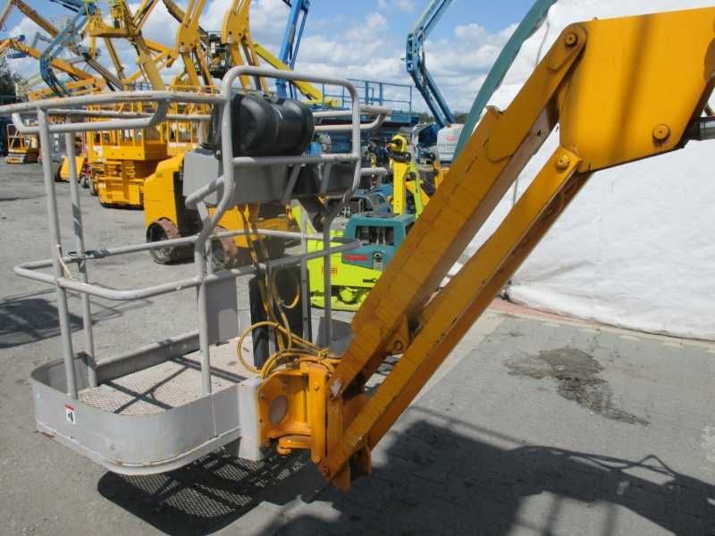 Podnośnik koszowy zwyżka 15 m MANITOU 150 AETJC (Genie Haulotte JLG)