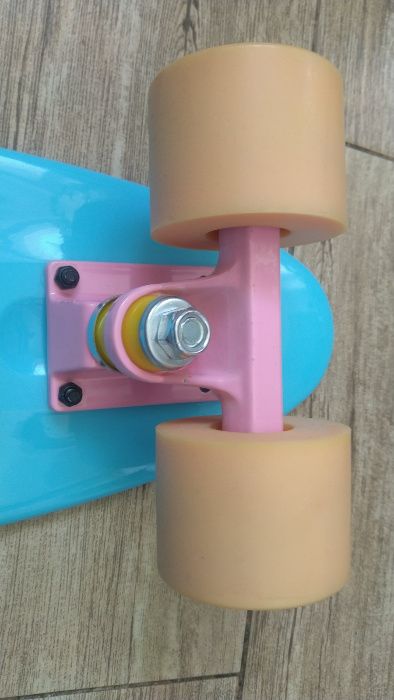 Deskorolka Pennyboard Nils Extreme Light Blue Fiszka Fishka