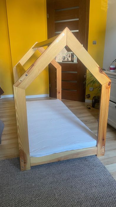 Łóżko domek dla dzieci