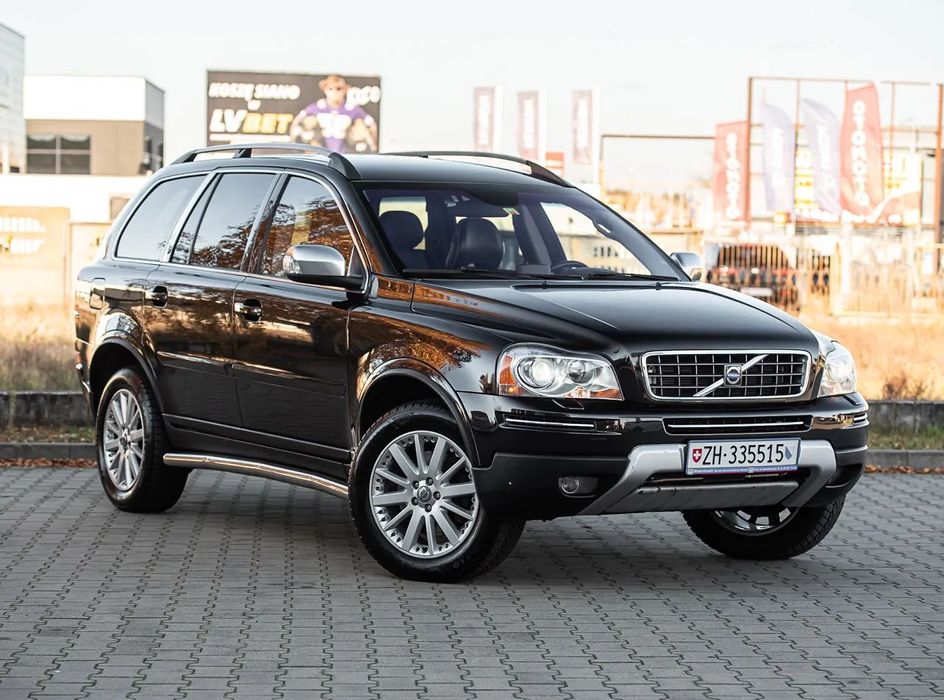Volvo XC 90 2.4D5 185KM 4x4 Skóra Navi Xenon Grzane Fotele Tempomat PDC Serwis