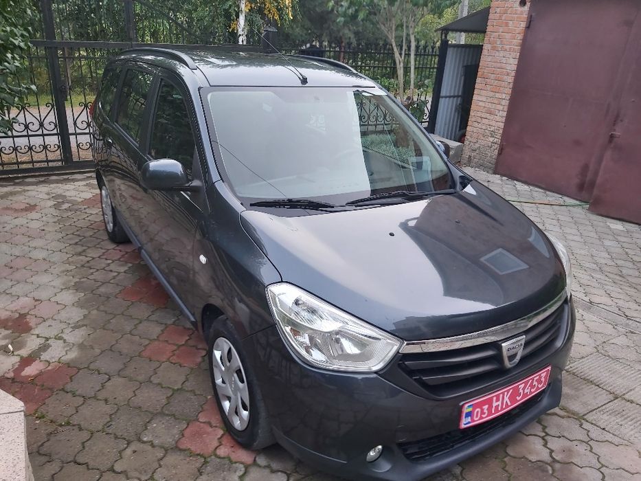 Продам свіжо пригнаний Dacia Lodgy 7місць