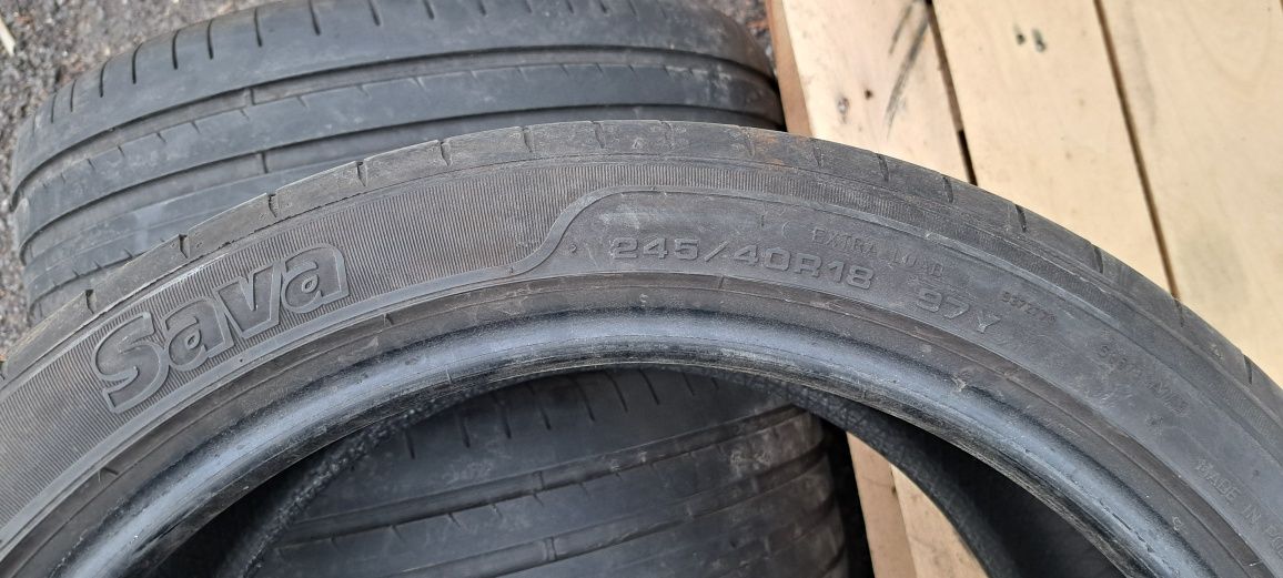WYPRZEDAŻ! Opony letnie (4 sztuki) 245/40 R18 Sava