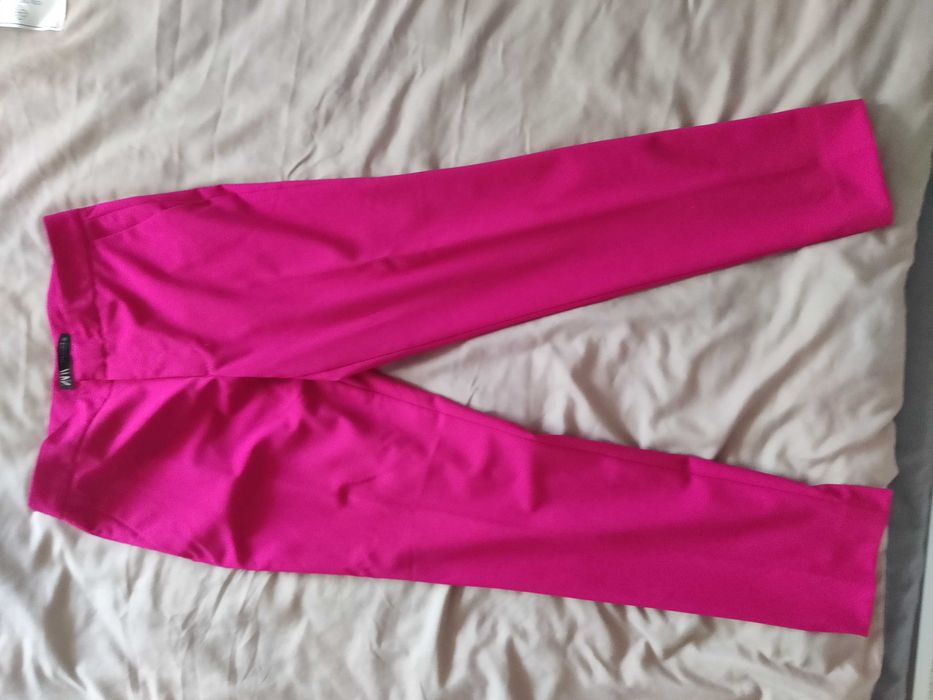 Брючний костюм фуксія