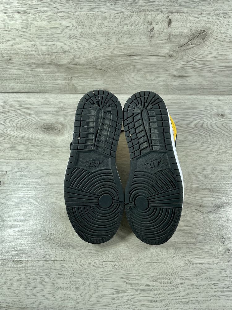 Jordan 1 жіночі кросівки