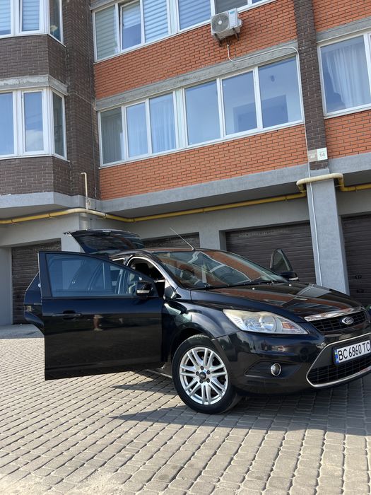 Продається форд фокус 2