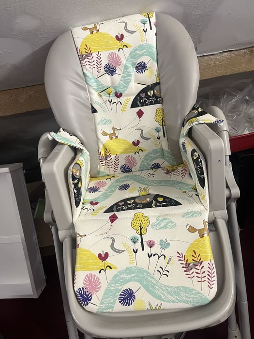 Krzeselko do karmienia firmy konderkraft