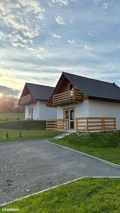 Nowy dom nad jeziorem Mucharskim