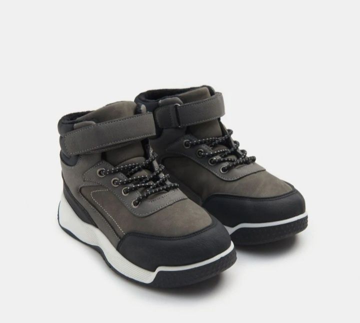 Buty zimowe, trzewiki chłopięce 30