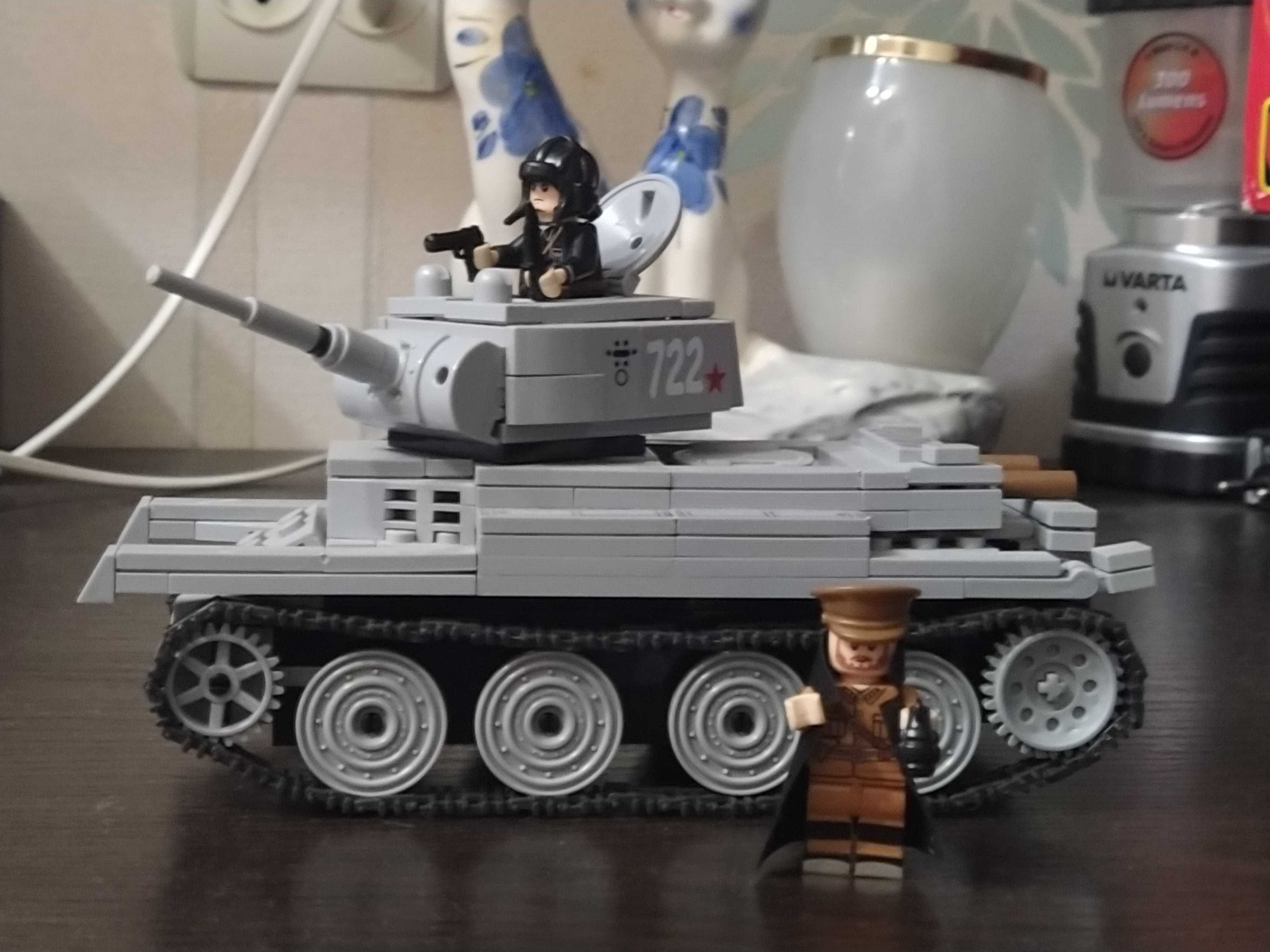 конструктор Quan Guan танк БТ-7