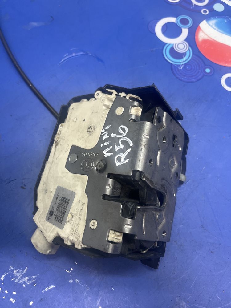 Fechadura frente direita mini r56
