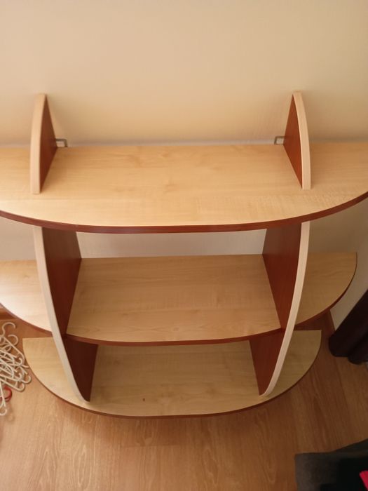 Настінна полка, Ламіноване ДСП