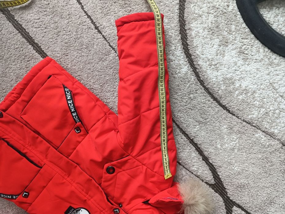 Зимова куртка на хлопчика на 3-4 роки