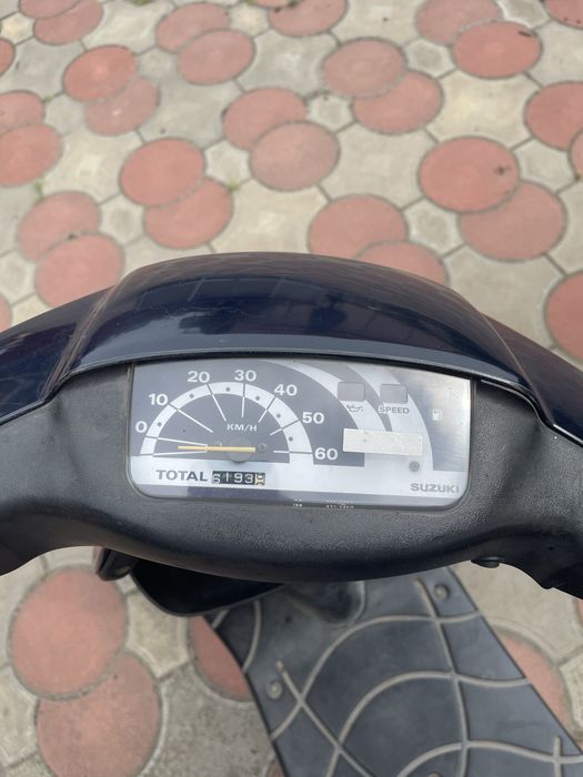 Продам на документах Suzuki lets 2