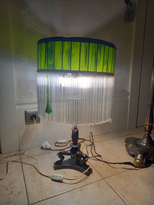 Secesyjna lampa gabinetowa z brązu