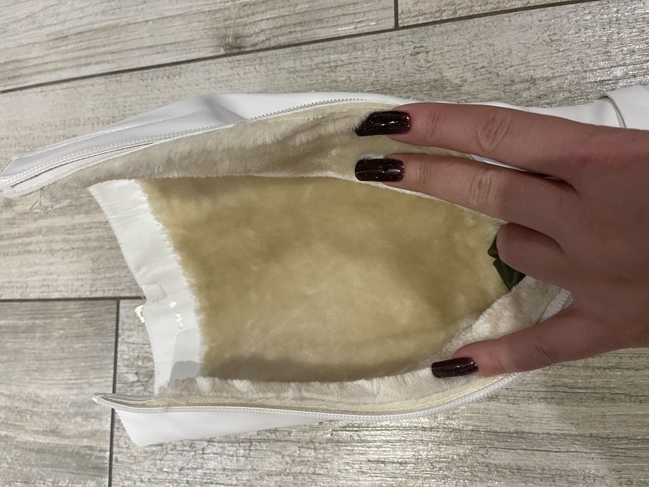 Чоботи зимові 39 р