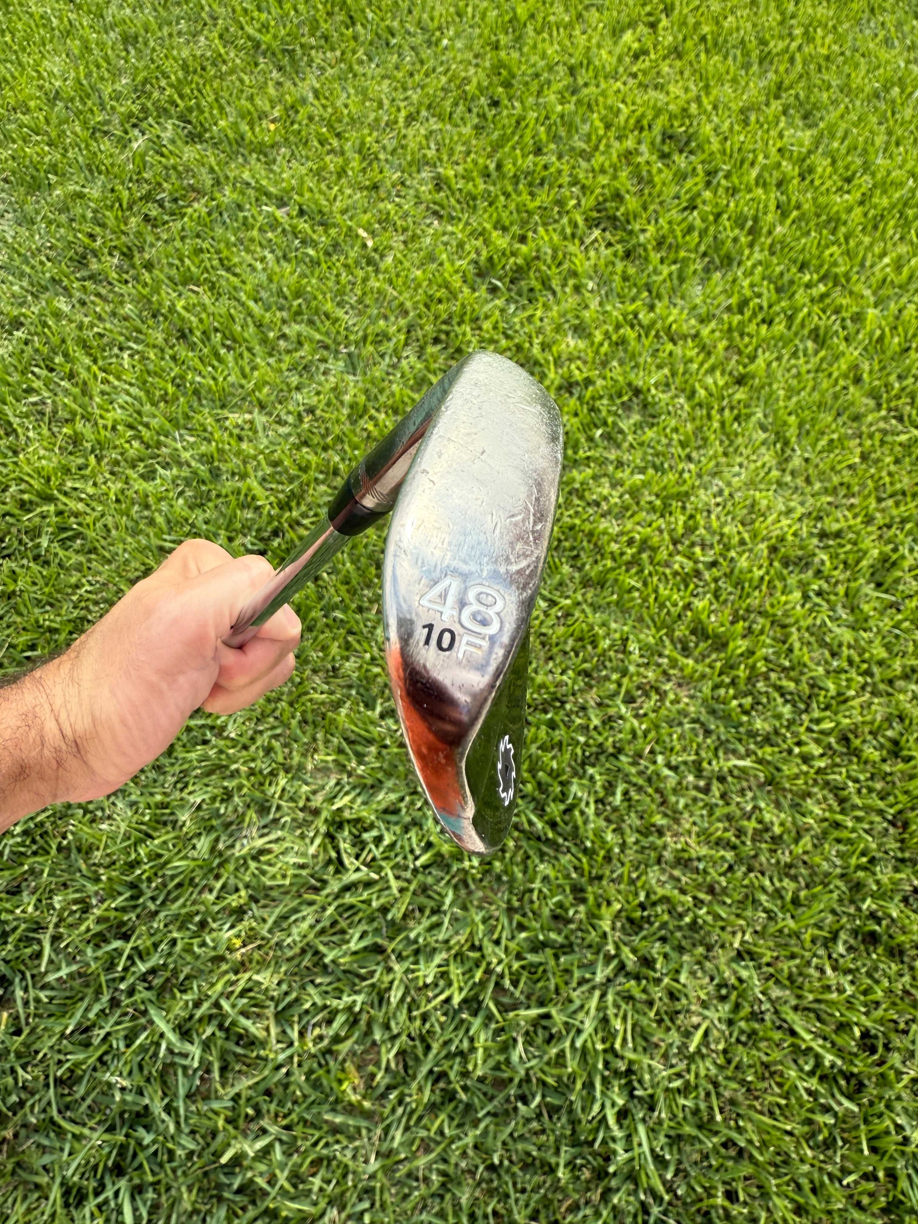 Vokey Wedge SM7 48º-10F