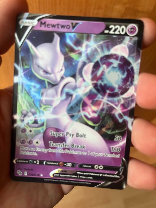 Karta Pokemon Mewtwo V