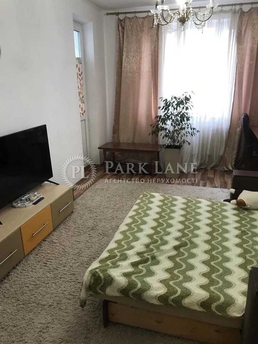 Драгоманова, 6/1, 4-й поверх,