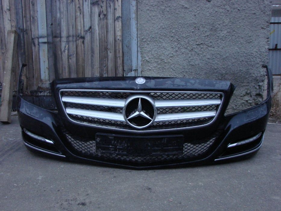 Бампер передний Mercedes W 218